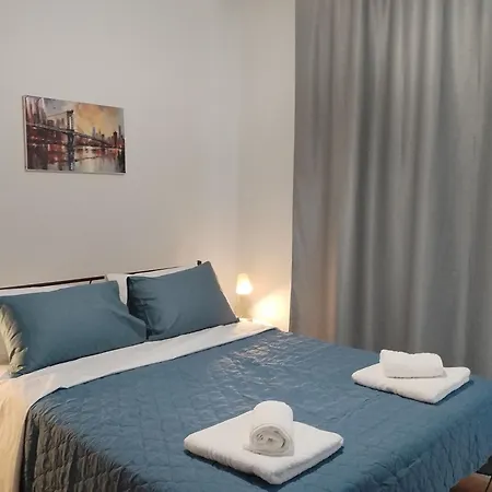 John And Mary's Downtown Apartment Volos