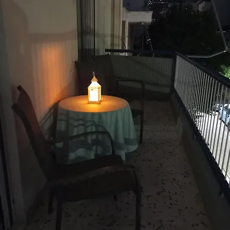 John And Mary's Downtown Apartment Volos